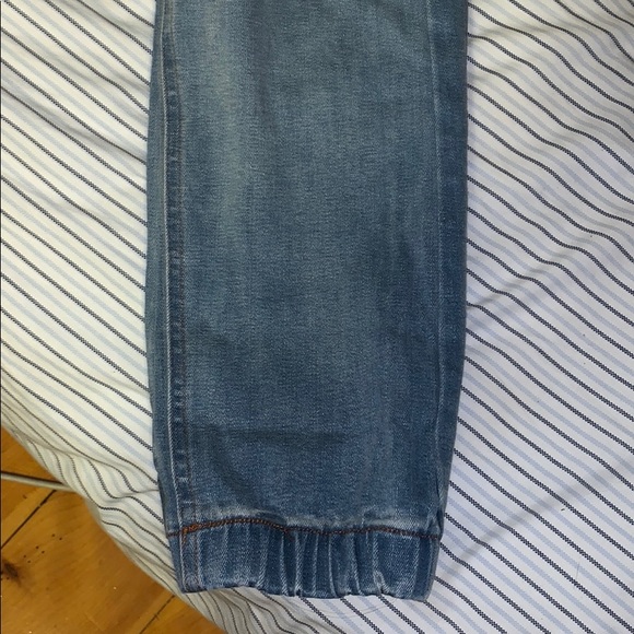 Ripped jeans - Picture 4 of 7